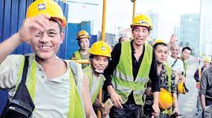 photodune-3834653-exploring-m